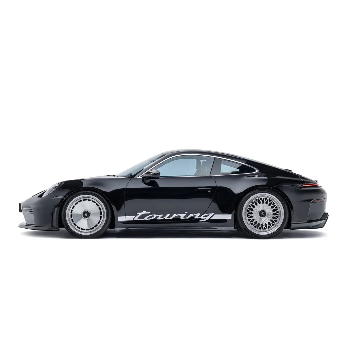 ADRO A23A30-1301 Rear Diffuser V2 Prepreg Carbon Fiber for PORSCHE 911 GT3 (992.2) Photo-4 