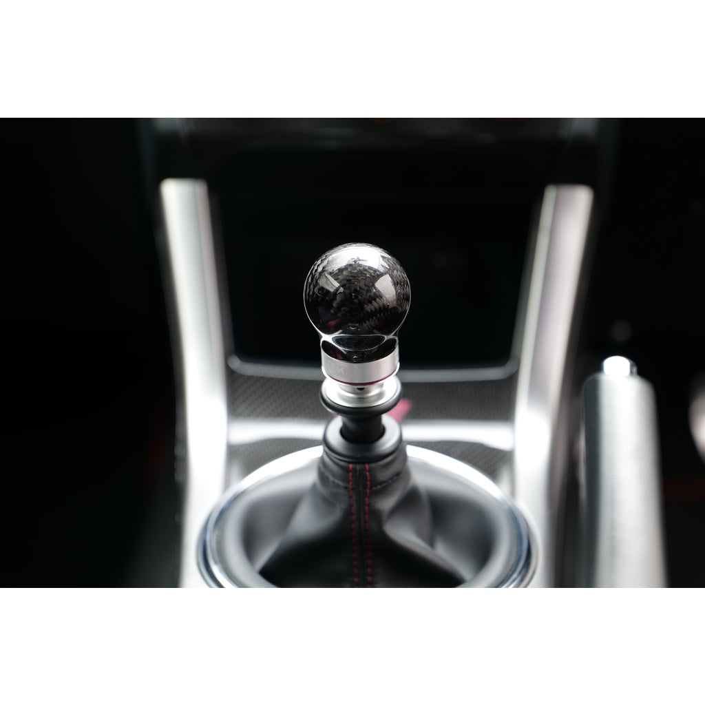HKS 51999-AF001 Carbon Shift Knob for SUBARU Impreza WRX STI (GRB / VAB) Photo-2 
