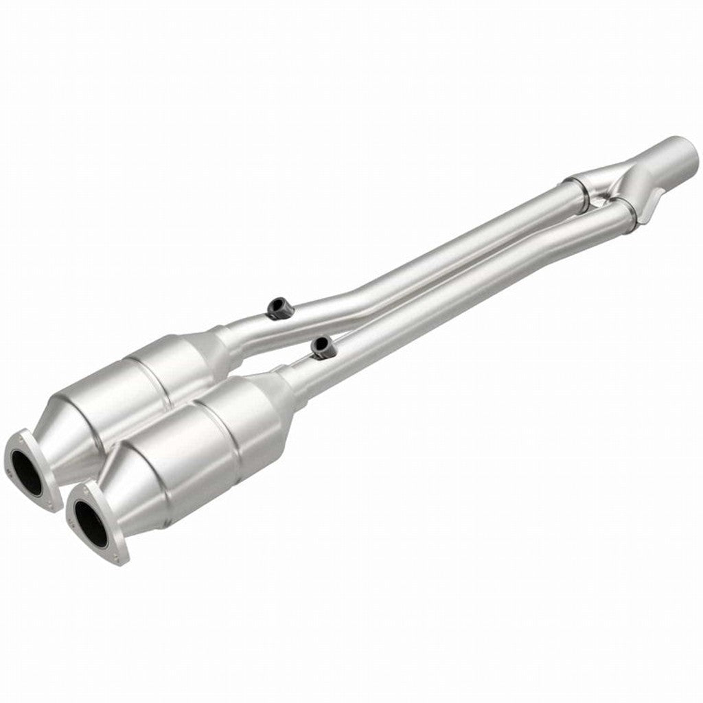 MAGNAFLOW 49013 Catalytic Converter Direct-Fit OEM Grade for VW Golf R32 (Mk5) / AUDI TT Quattro Photo-0 