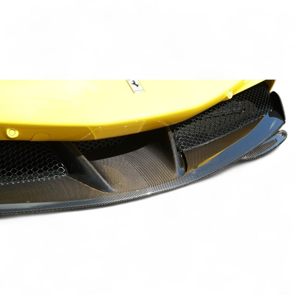 NOVITEC F6 090 31 Front Bumper Center Part, Visible Carbon (Cars Without Front Camera) for FERRARI SF90 2019- Photo-1 